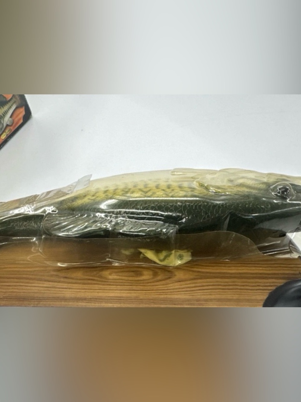 Big Mouth Billy Bass 1998 Original Motion Activated Singing Fish NEW open box - Picture 6 of 13